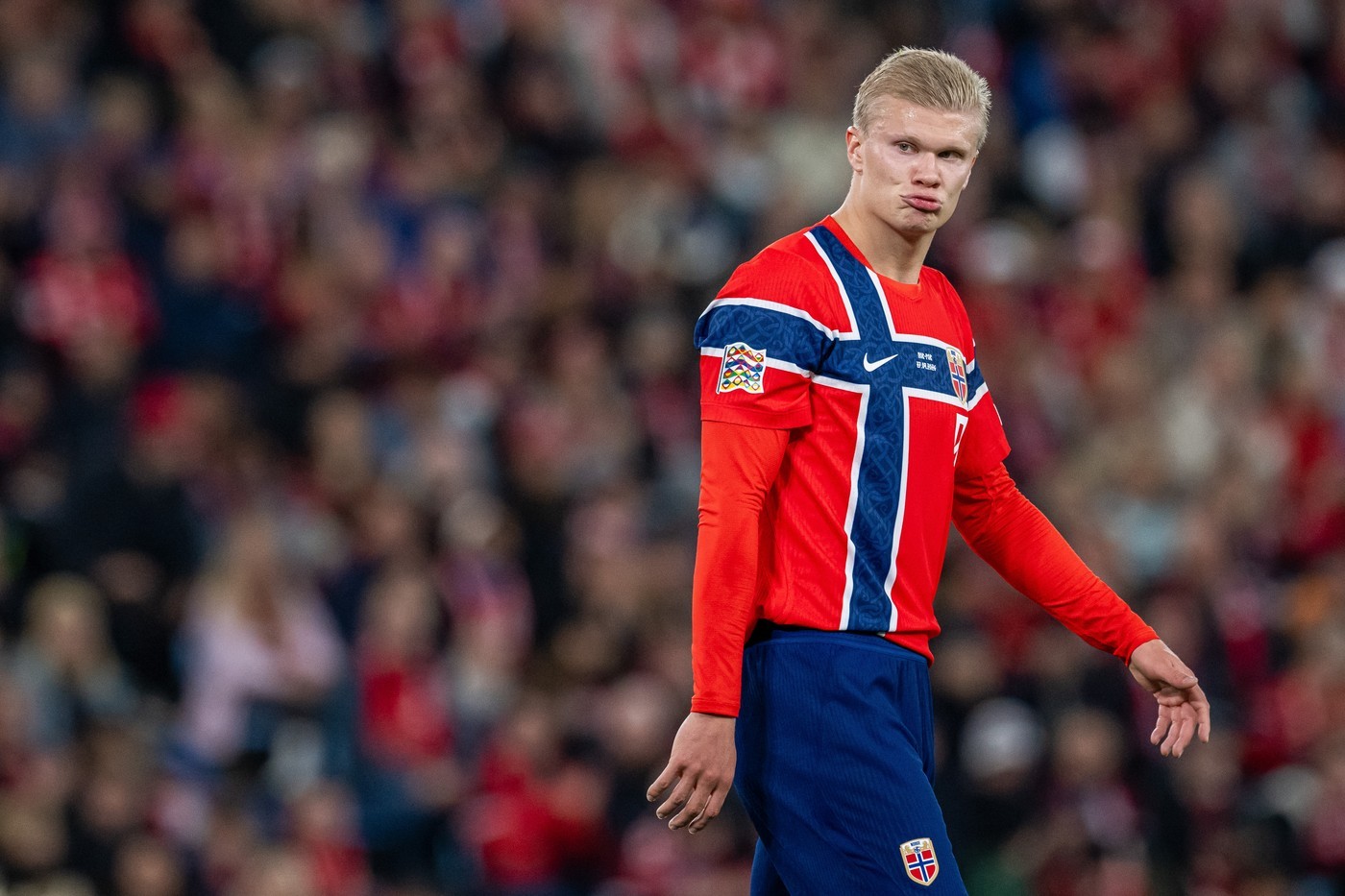 Huấn luyện viên Solbakken phủ nhận việc Manchester City đã thúc giục Liên đoàn bóng đá Na Uy che chở Haaland khỏi giới truyền thông