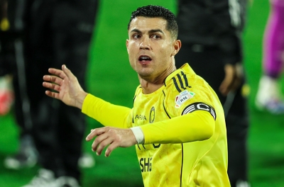 Ronaldo ghi bàn 960, Al Nassr thắng trận thứ 2 liên tiếp