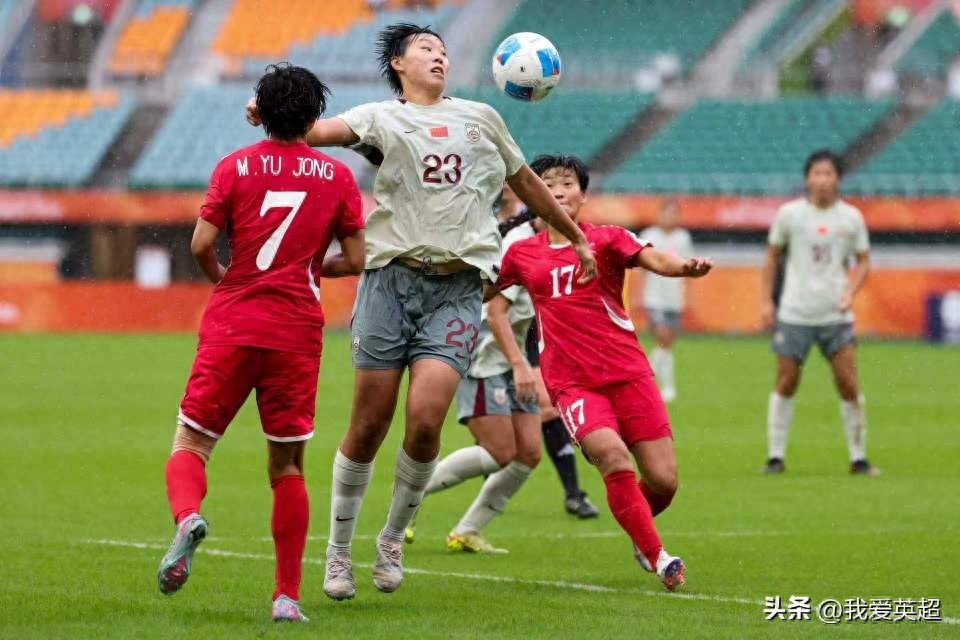 Bất lực! Đội tuyển nữ đã 28 năm không lọt vào chung kết giành huy chương vàng ASIAD, 2 kỳ liên tiếp phải tranh hạng ba và sẽ gặp đội thua giữa Nhật Bản và Hàn Quốc.