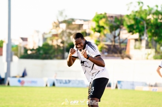 Chưa dừng lại ở nội binh, Thanh Hóa tiếp tục mất ngoại binh chủ lực