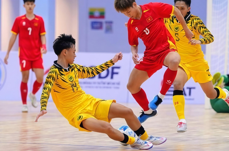 Truyền thông Thái Lan phản ứng dữ dội khi Việt Nam thắng 18-0 tại giải ĐNÁ