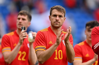 CHÍNH THỨC: Cựu sao Arsenal có biệt danh 'Thần chết' tuyên bố giải nghệ