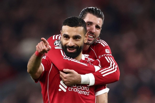 Huyền thoại vĩ đại của Ngoại hạng Anh lập kỷ lục khó phá ở Champions League