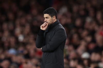 Băng băng về đích, Arsenal vẫn bị tố hủy hoại bóng đá