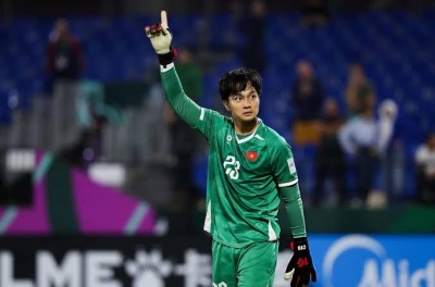 Thủ môn số 1 U23 Việt Nam chạy đua với thời gian trước trận mở màn ASIAD