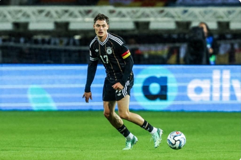 Klopp bất lực cứu cỗ xe tăng Đức! Hòa Hy Lạp 0-0 ở Nations League, chỉ 1 thắng sau 4 vòng phơi bày nỗi đau tái thiết.