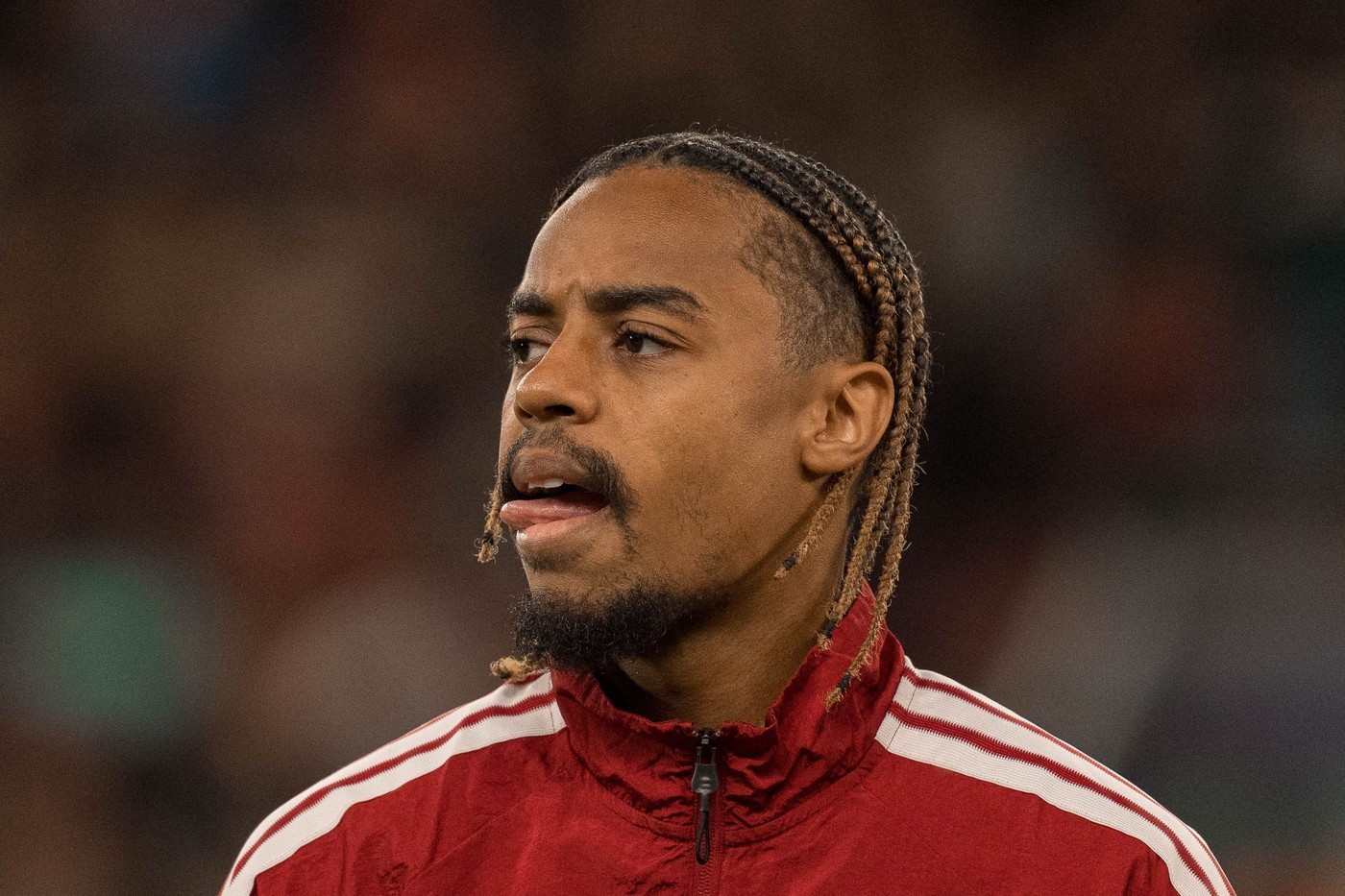 Ý KIẾN: Liverpool nên kiên nhẫn đến mức nào với Bradley Barcola?