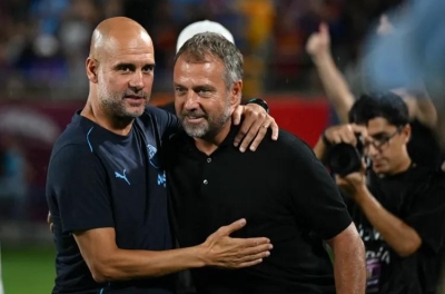 Rời xa Pep Guardiola, Rodri choáng váng với cách làm việc của Hansi Flick