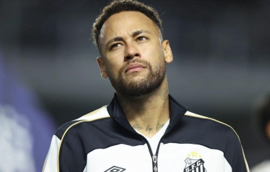 Neymar vướng rắc rối pháp lý tại biệt thự riêng