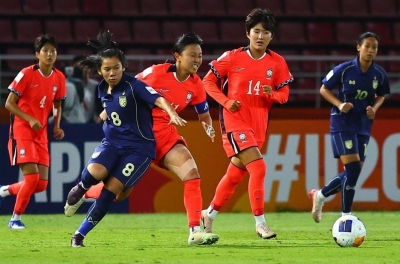 CĐV Thái Lan đồng loạt tiếc nuối khi lỡ hẹn World Cup