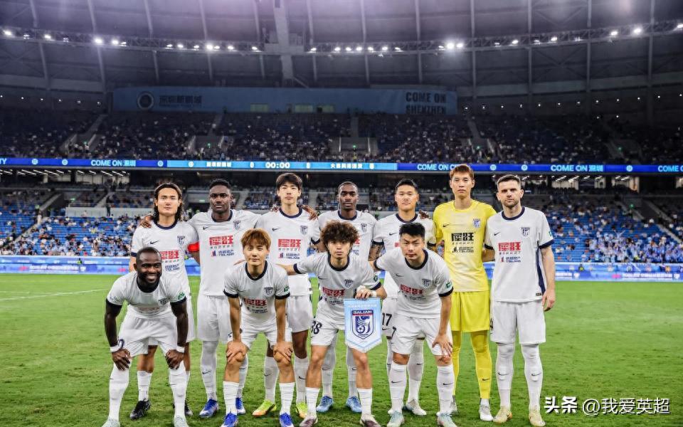 20h tối nay! Super League Trung Quốc bước vào điểm vô địch thứ 4: Đại Liên Yingbo không thắng Shenzhen Xinpengcheng trên sân nhà = Chengdu Rongcheng vô địch sớm