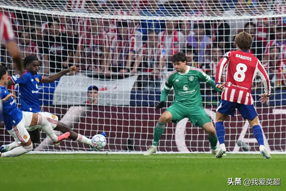 Tổng quan Champions League: Atletico 2-0 Man Utd với 10 người! Barca lội ngược dòng 4-1, Bayern bị cầm hòa phút cuối, Inter thua 2 trận liên tiếp.