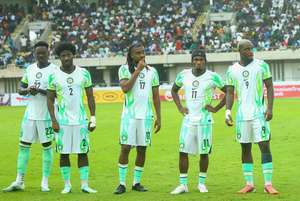 ĐỘC QUYỀN: Huấn luyện viên người Nigeria Aleshinloye đặt câu hỏi về nỗ lực của Super Eagles trong trận thua lịch sử