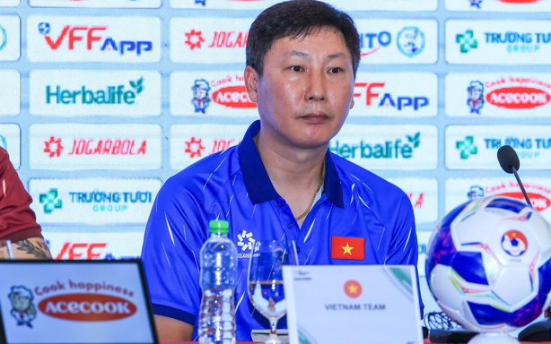HLV Kim Sang Sik: 'Đội tuyển Việt Nam sẽ thắng Malaysia 2-0'