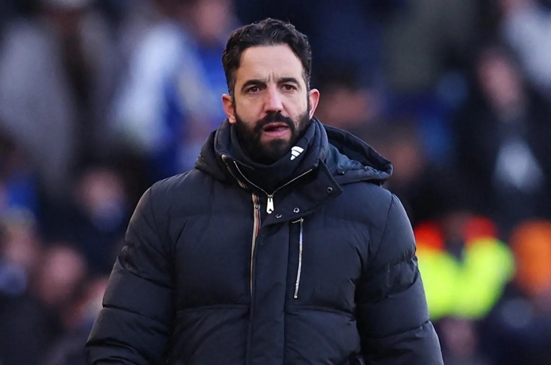 Viện binh trở lại, MU sẵn sàng thách thức top 4