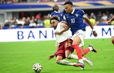 Mbappe gọi tên 6 thần đồng, Yamal nhận vị trí đặc biệt