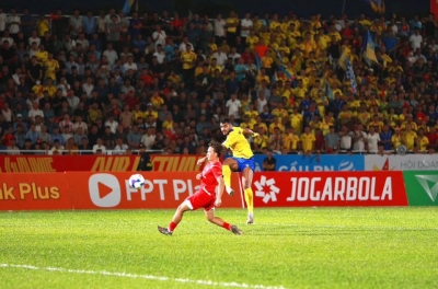 Vòng 2 V.League 2026/27: Chủ nhà đồng loạt tạo địa chấn