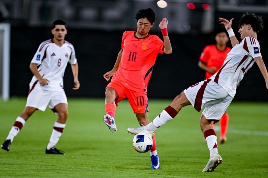Thua cả 2 trận đầu, U17 Trung Quốc vẫn giành vé dự World Cup