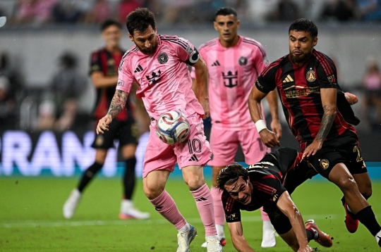 Chia tay Argentina, Messi kiến tạo rồi... mất bóng đến 15 lần
