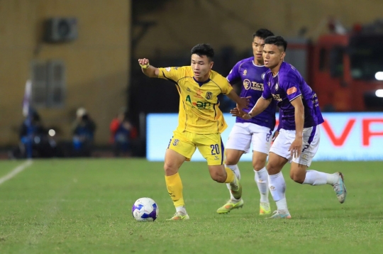 Chưa hết mùa, 1 đội V.League đối mặt nguy cơ tan rã lực lượng