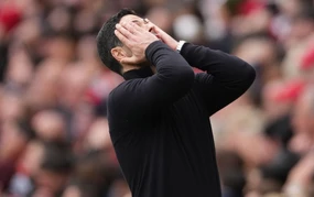 Mikel Arteta: 'Trận thua như cú đấm vào mặt'