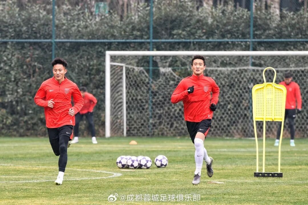 Trận đấu khó khăn ở AFC Champions League! John Aloisi chuẩn bị ra mắt, Thành Đô mong muốn có "khởi đầu thuận lợi"