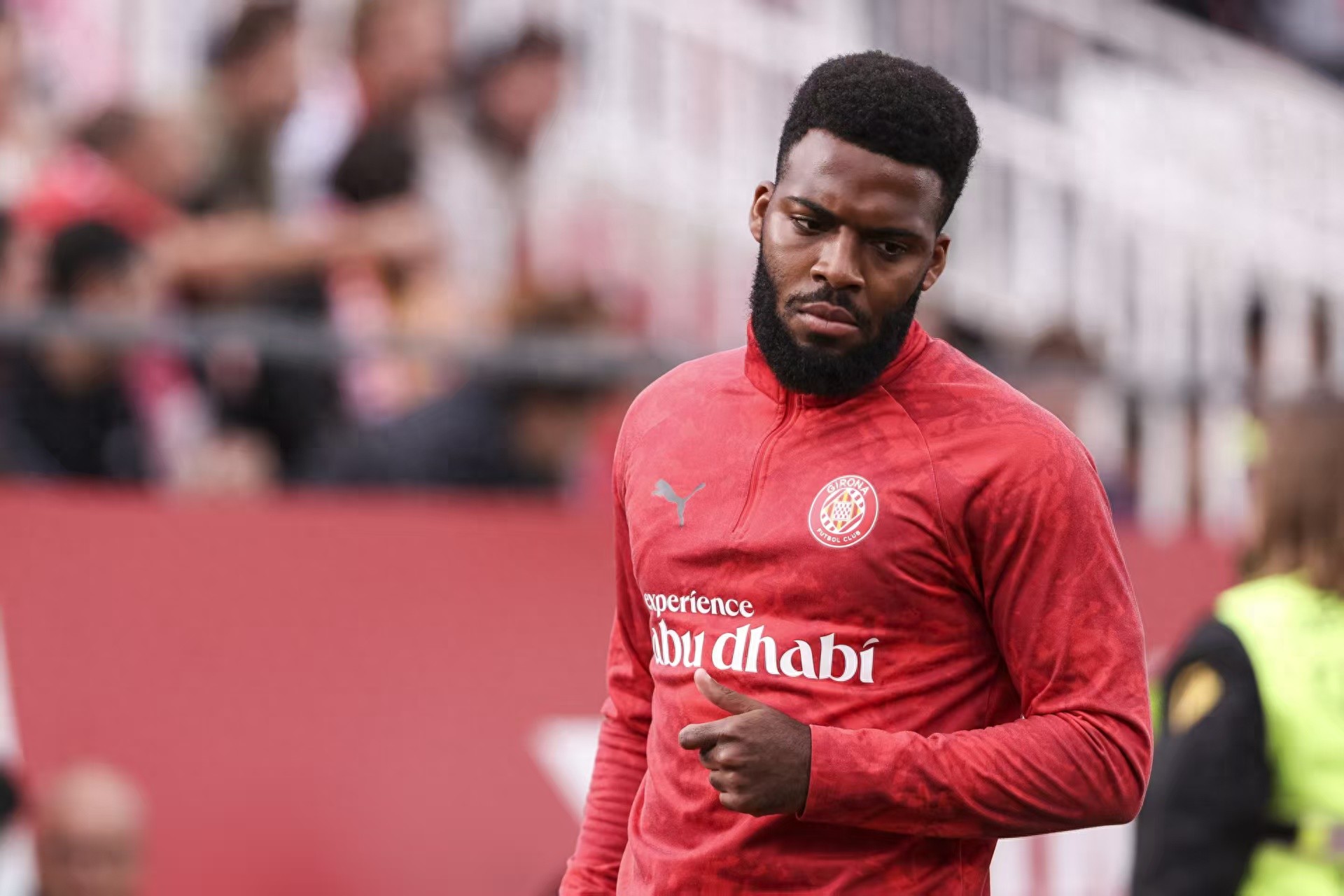 Cầu thủ "hố đen" của Atletico Madrid, chiêu mộ với giá 72 triệu euro, hiện giá chỉ còn 2 triệu euro, cho Girona mượn 8 trận không ghi bàn.