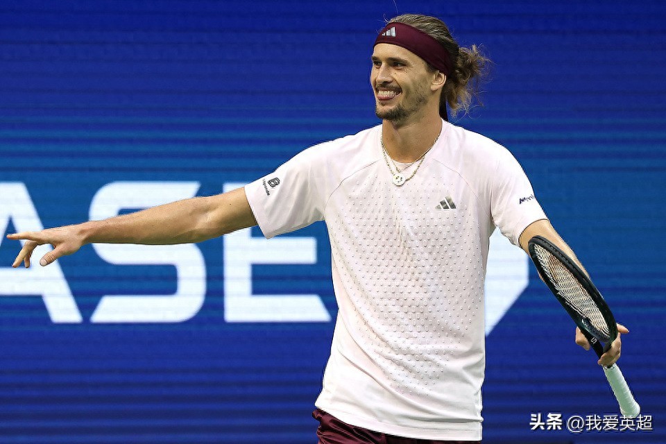3-0! Zverev 29 tuổi lội ngược dòng ấn tượng trong 2 set tie-break, lần thứ 6 vào chung kết Grand Slam, hướng tới danh hiệu thứ 2