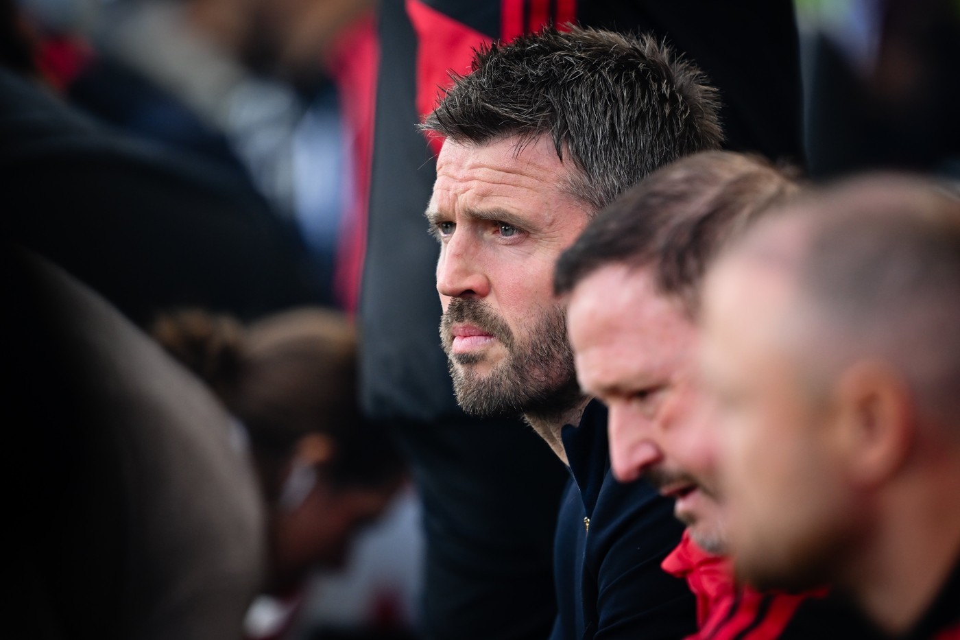 Vì sao Man Utd cần suy nghĩ kỹ trước khi thay Michael Carrick bằng Antonio Conte