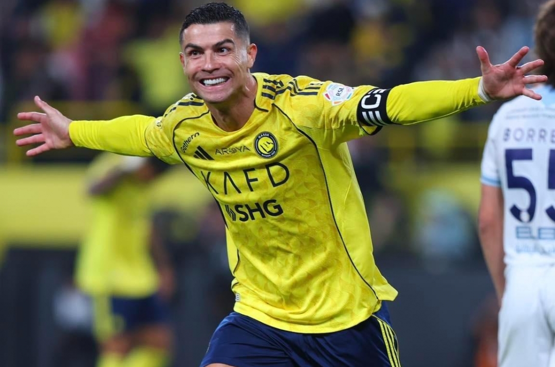 Ronaldo thốt lên 1 điều khi Al Nassr nữ giành chức vô địch