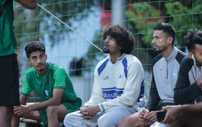 Tin nóng bóng đá Việt hôm nay 25/3: Trọng tài Hàn Quốc bắt trận Việt Nam gặp Malaysia; Tuyển thủ Bangladesh đá giải ngoại hạng Anh đến Việt Nam