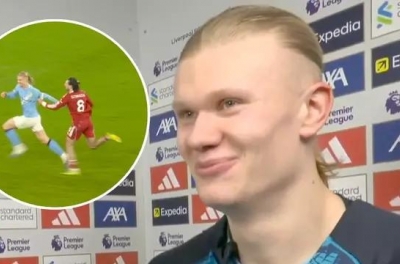 Erling Haaland đưa ra nhận định gay gắt về thẻ đỏ của Szoboszlai